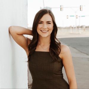 Meet your Posher, Madi